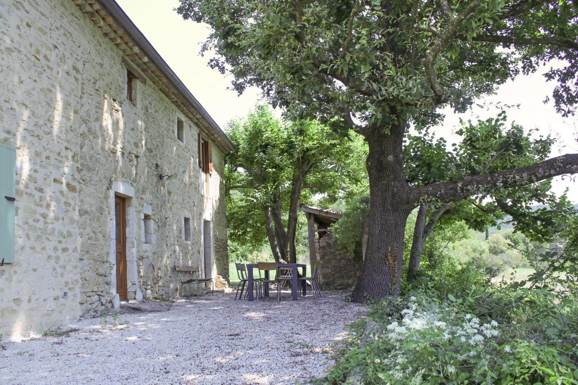 Maison De Vacances, Calme Garanti Saint-Montan Dış mekan fotoğraf